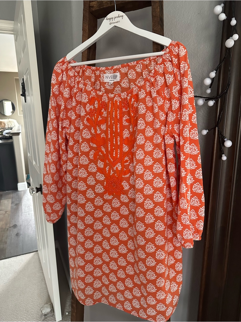 NVELOO Orange Printed Embroidered Tunic, size XL - Picture 3 of 12